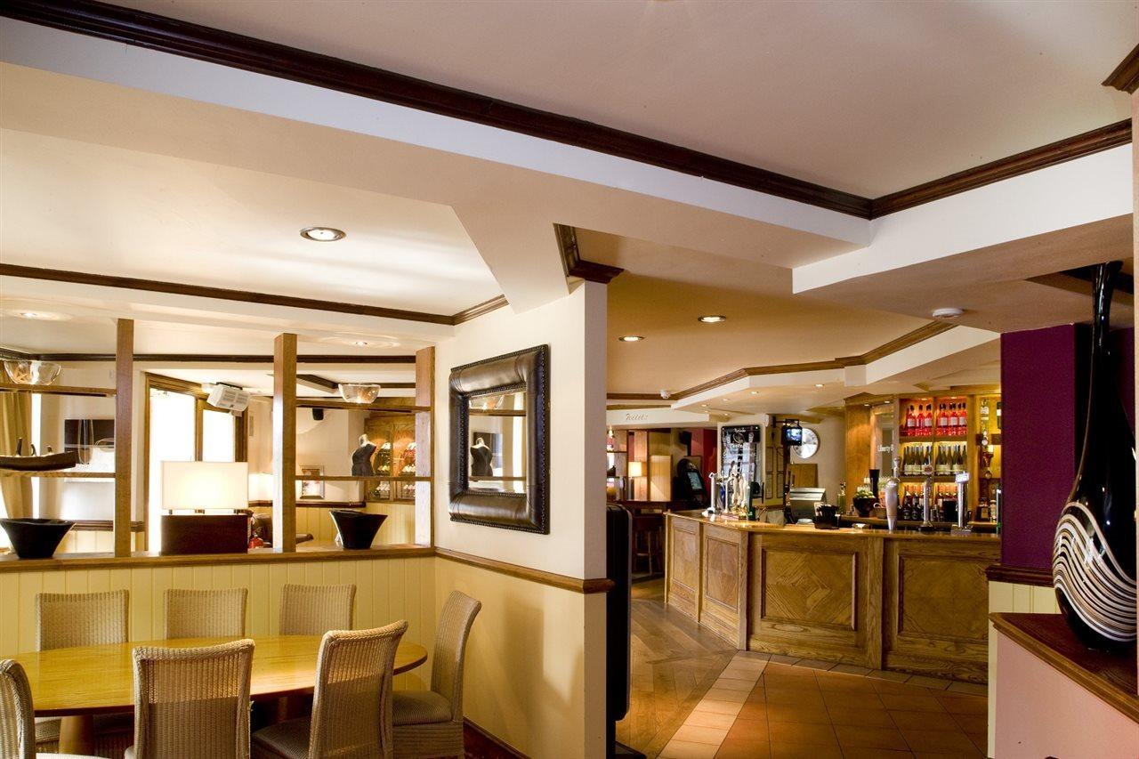Premier Inn London 롬포드 외부 사진