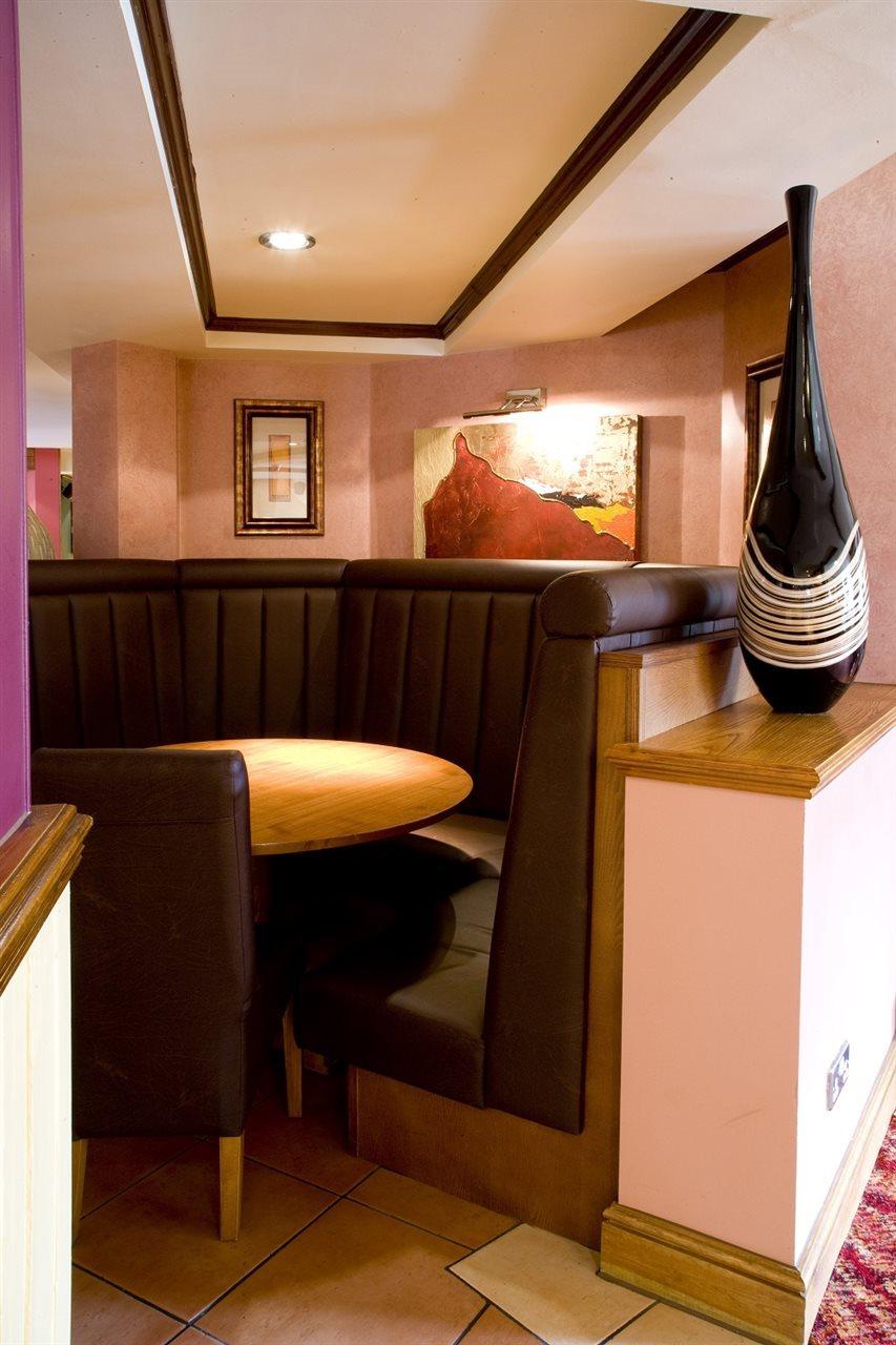 Premier Inn London 롬포드 외부 사진