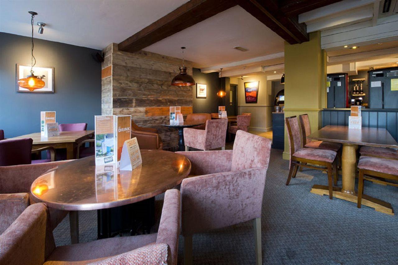 Premier Inn London 롬포드 외부 사진