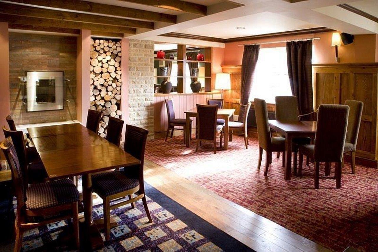 Premier Inn London 롬포드 외부 사진