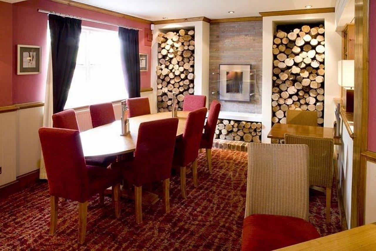 Premier Inn London 롬포드 외부 사진