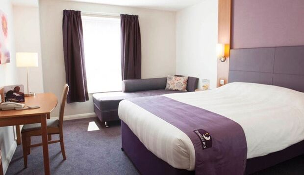 Premier Inn London 롬포드 외부 사진